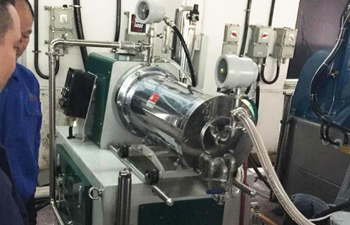 油漆涂料砂磨機(jī)合作案例現(xiàn)場